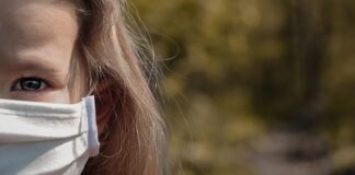 W jakiej kolejności nakładać maseczki?