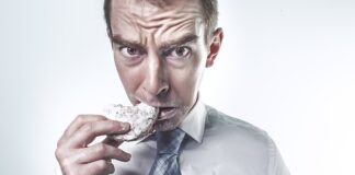 Czy krawat jest obowiązkowy? Czy krawat jest obowiązkowy?