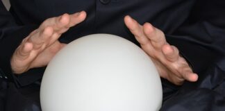 Co to jest rekwizyt w teatrze? Co to jest rekwizyt w teatrze?